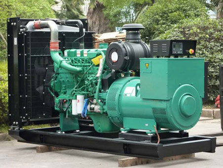 济水街道710kw康明斯柴油发电机组